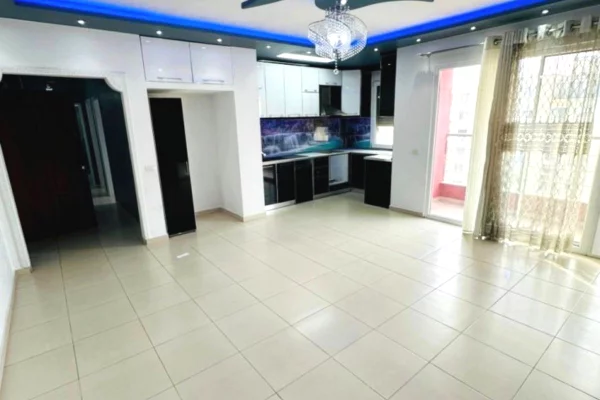 Casa in vendita 2+1 a Tirana - 13,500,000 Leke