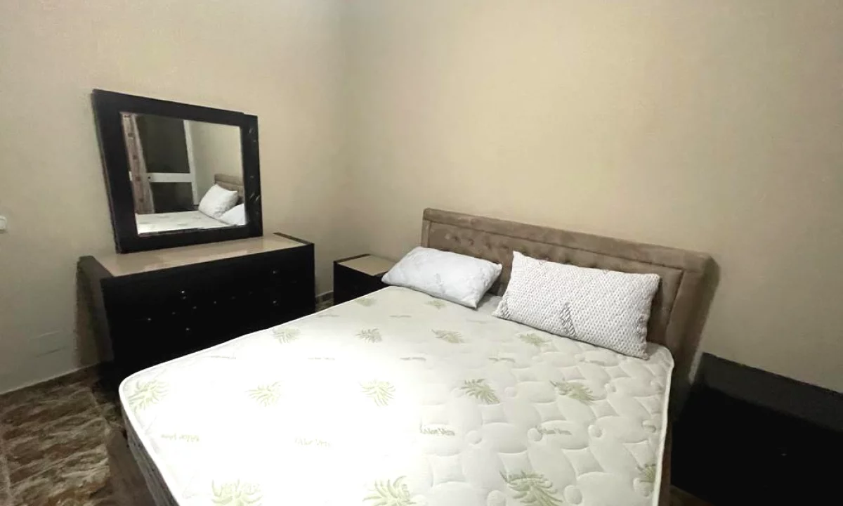 Appartamento in affitto a Tirana 1+1, Arredato