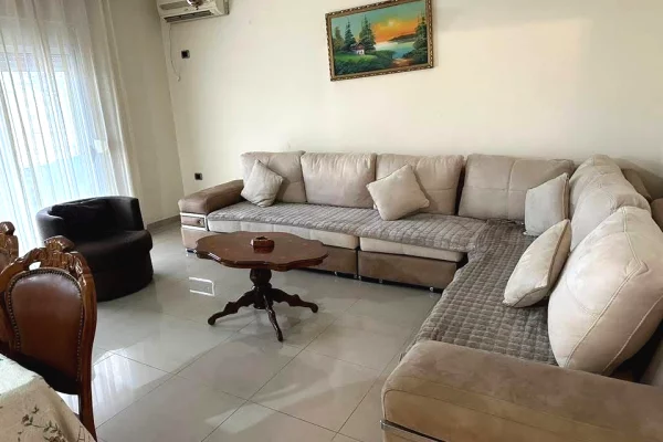 Casa in affitto 2+1 a Tirana - 50,000 Leke