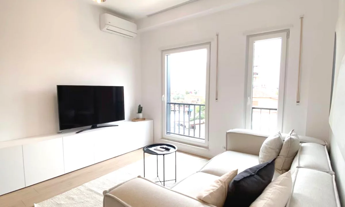 Shtepi me qera Apartament ne Tirane, 2+1, Mobilimi E mobiluar, Pagesa 900  Euro.