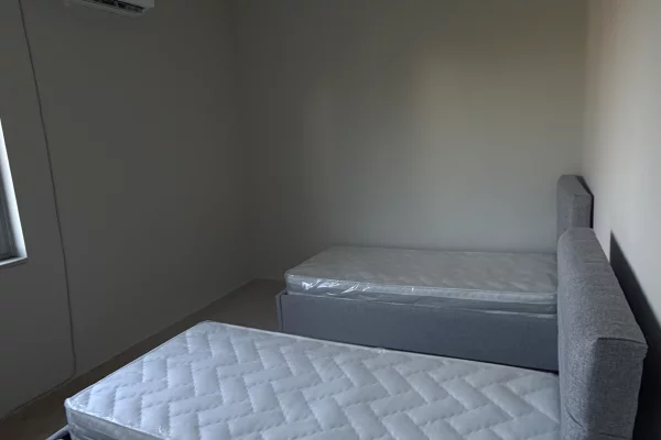 Shtepi me qera Apartament ne Tirane, 2+1, Mobilimi E mobiluar, Pagesa 68,000  Leke.