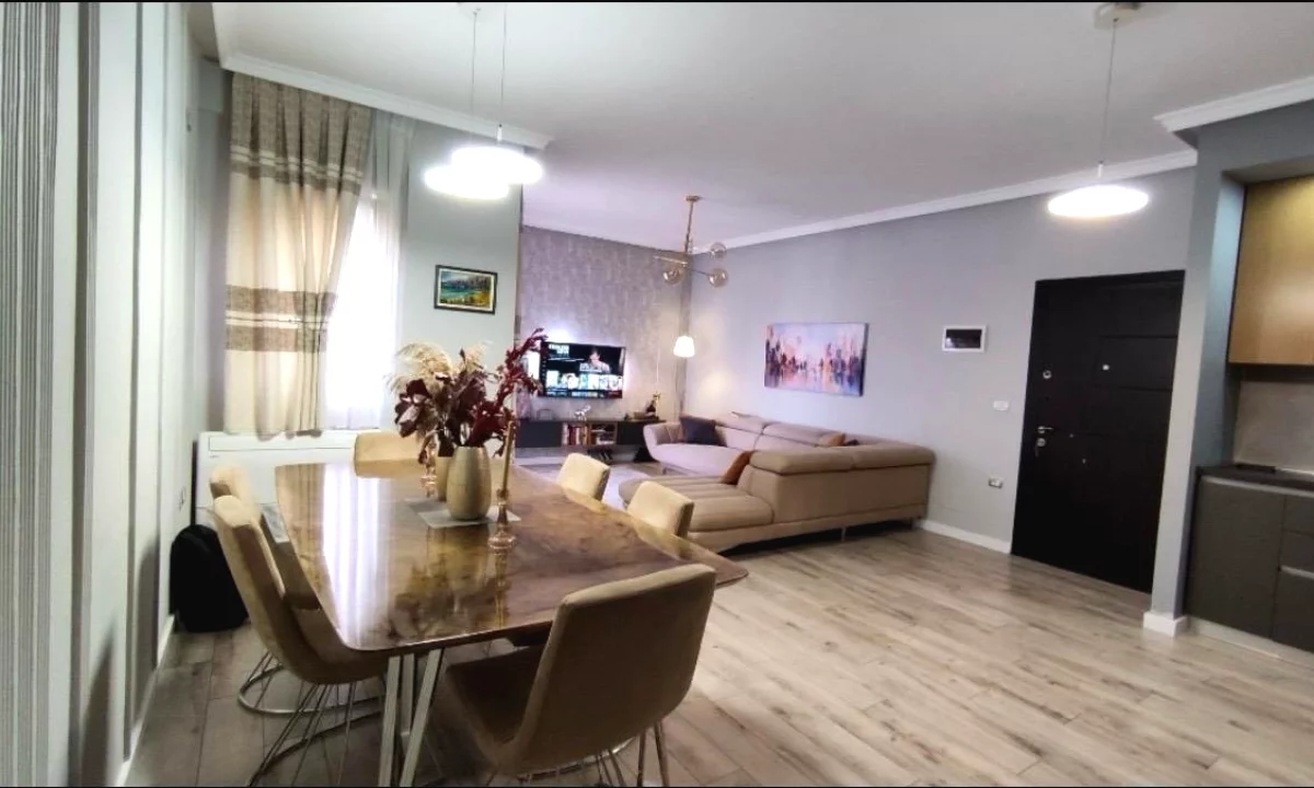 Shtepi me qera Apartament ne Tirane, 2+1, Mobilimi E mobiluar, Pagesa 60,000  Leke.