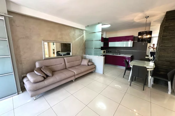 Shtepi ne shitje 2+1 ne Tirane - 199,000 Euro