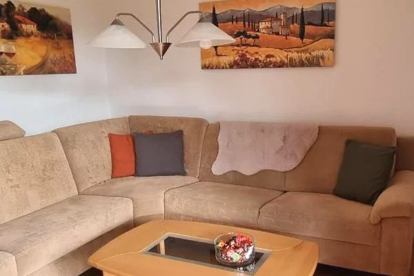 📍Bllok🏡 Jepet me qera apartament 1+1.