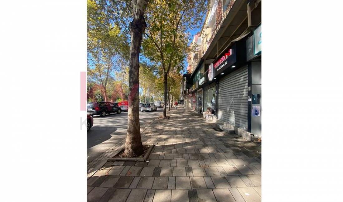 Jepet dyqan me qira prane kryqezimit te Vasil Shanto. 