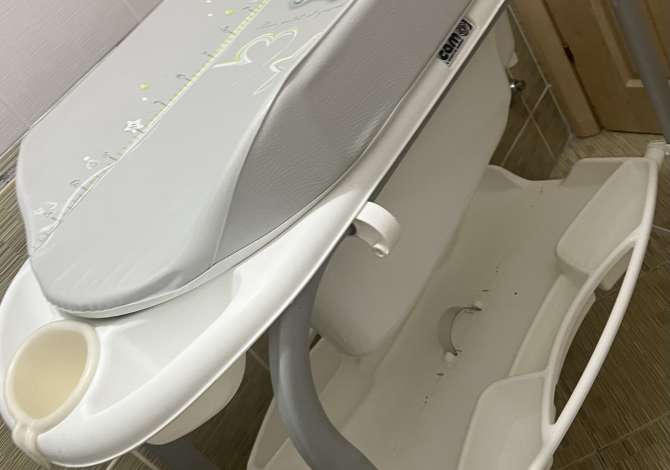 Veshje dhe Aksesor per Femije ne Tirane - 7,000 Leke