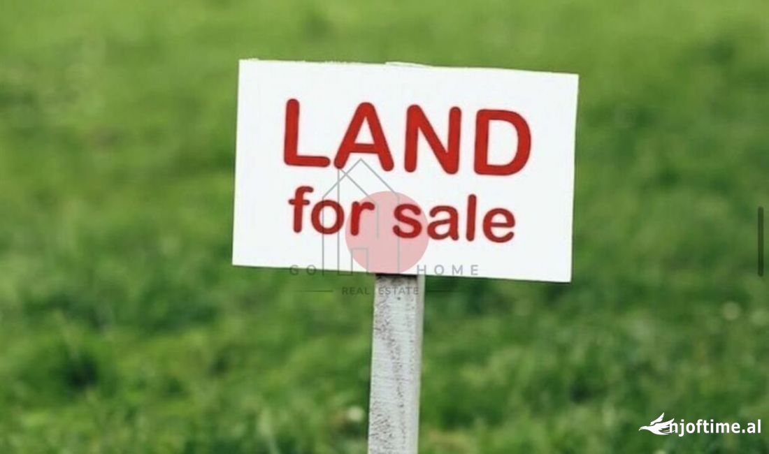 Toke & Kapanon me qira ne Vaqarr, Tirane - 1,300Euro |