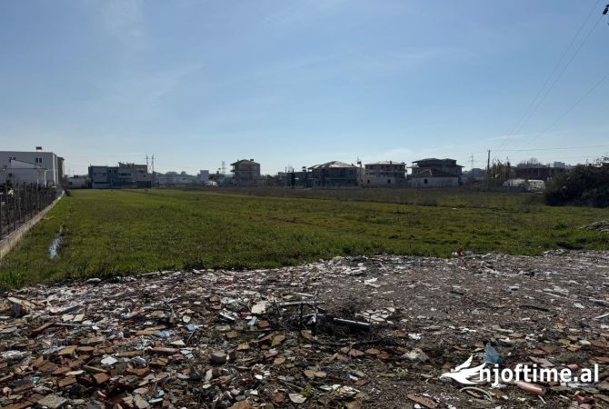 Toke per Shitje ne Durres - Rruga e Fllakes | 9,220 m2