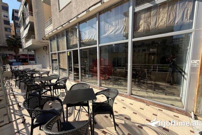 Ambient biznesi ne shitje 2+1 ne Durres - 402,000 Euro
