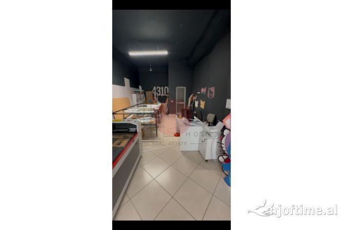 Ambient biznesi ne shitje 1+1 ne Tirane - 127,000 Euro