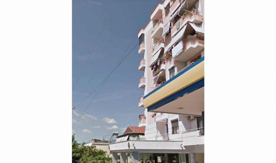 OKAZION , SHITET NJESI NE YZBERISH 700 EURO M2