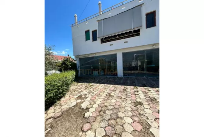 Business Property for Rent 1+1 in Tirana - 1,150 Euro