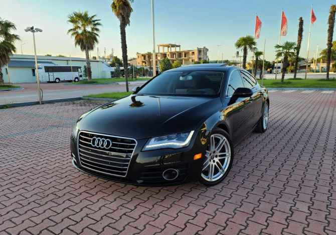 Auto in Vendita a Fier - 17,700 Euro