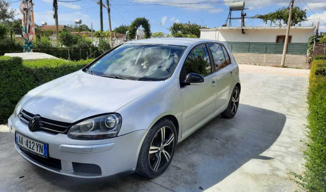 Auto in Vendita a Lushnja, Volkswagen, 2006 Diesel,Kambio Manual Pagamento 4,000  Euro.