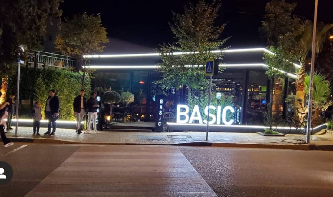 Offerte di lavoro a Tirana, Profession Kamarier , , Pagamento Trattabile.