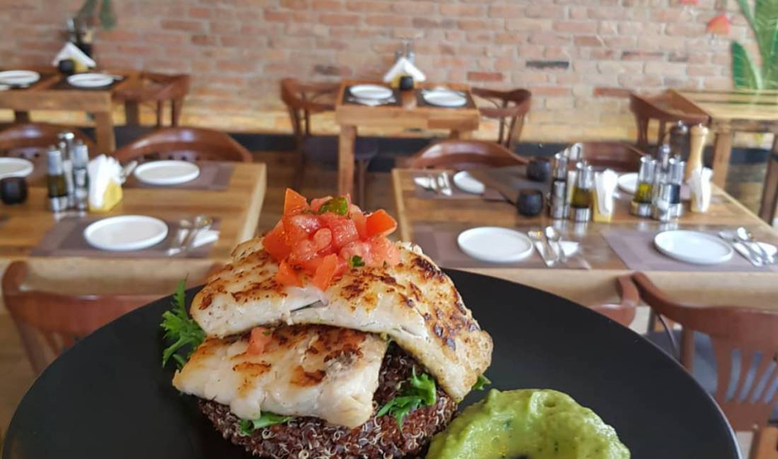 Offerte di lavoro a Tirana, Profession Saniatre , , Pagamento 40,000  Leke.