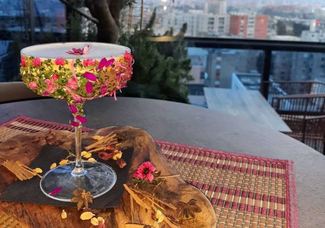 Offerte di lavoro a Durazzo, Profession Sanitare , , Pagamento Trattabile.