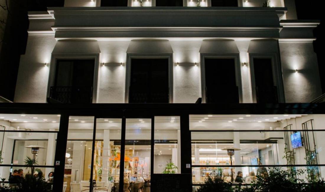 Offerte di lavoro a Tirana, Profession Banakier/e , , Pagamento Trattabile.