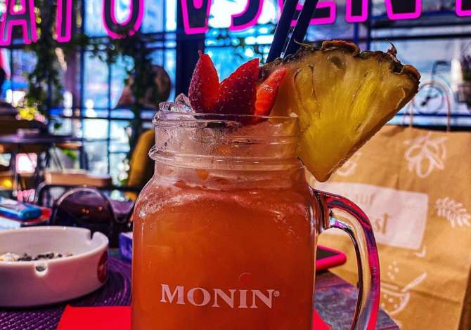 Offerte di lavoro a Tirana, Profession Kamarier/e,Banakier/e,Ndihmes Banakier,Shisha Boy,Shisha Girl , , Pagamento Trattabile.