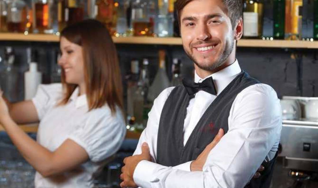 Offerte di lavoro a Tirana, Profession Kamarier/e,Banakier/e , , Pagamento Trattabile.