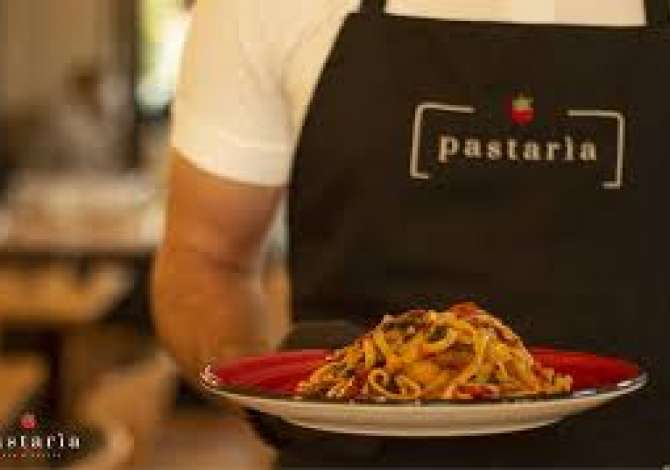 Njoftime Pune per Recepsioniste,Kuzhinjer/e,Ndihmes Kuzhinjer/e,Pjatalarese,Kamarier/e,Ndihmes Kamarier/e ne Tirane