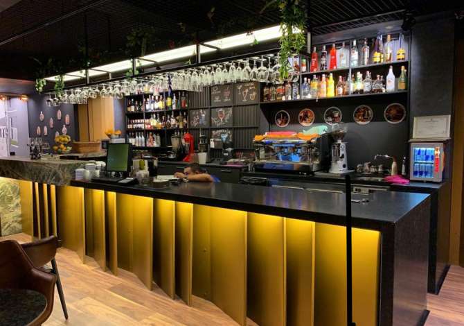 Offerte di lavoro a Tirana, Profession Kamarier-Banakier , , Pagamento Trattabile.