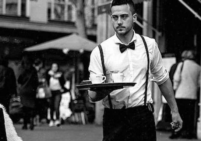 Njoftime Pune per Kamarier/e , Banakier/e ne Tirane