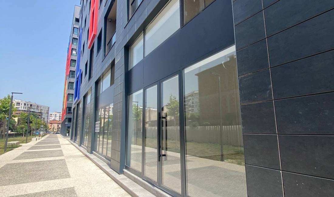 Shitet Dyqan ,Super Vendodhje,Rezidenca Future Home