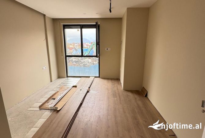 Shitet,Apartament 1+1,tek Dogana,Kompleksi Akses Tirana