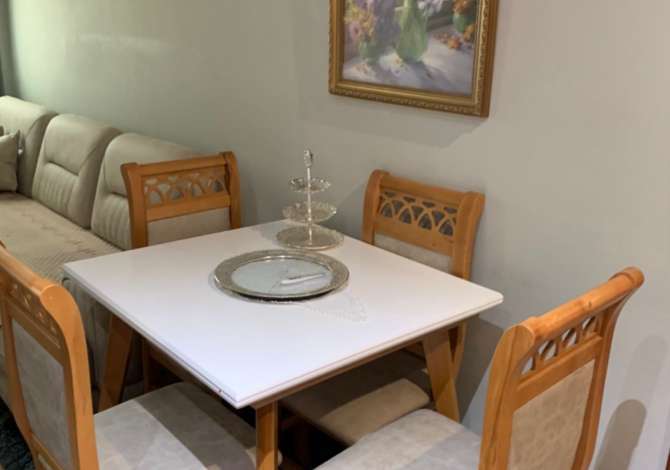 Shtepi me qera Apartament ne Tirane, 2+1, Mobilimi E mobiluar, Pagesa 40,000  Leke.