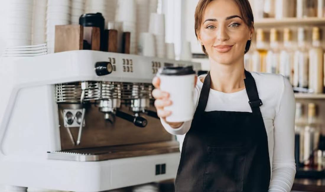 Job Offers in Tirana, Profession Banakier/e dhe Kamarier/e , With experience, Payment 50,000  Leke.