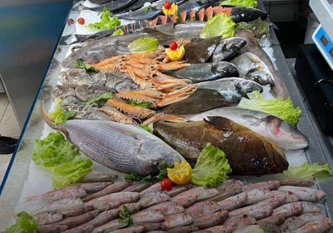 Offerte di lavoro a Tirana, Profession  Ndihmes kuzhinier,  kamarier, Pjatalarese , Con esperienza, Pagamento Trattabile.