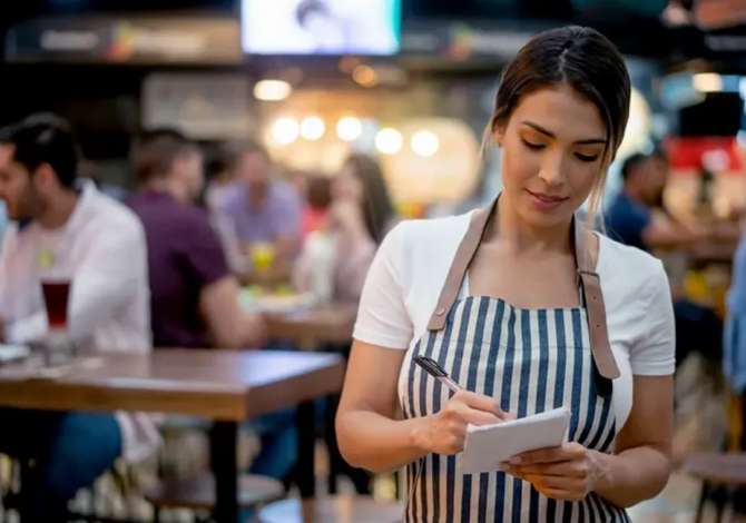 Offerte di lavoro per Kamarier/e a Tirana