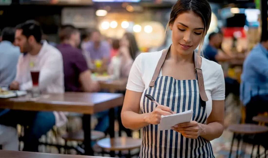 Offerte di lavoro a Tirana, Profession Banakier/e, Kamarier/e , Con esperienza, Pagamento Trattabile.