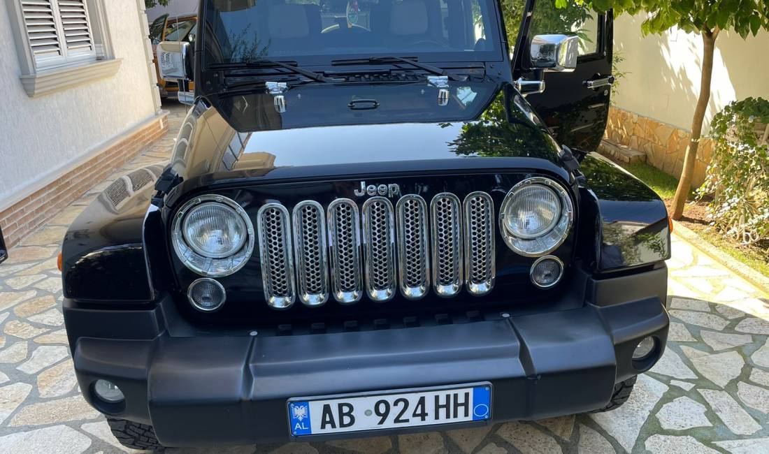 Auto in Vendita a Tirana, Jeep, 2014 Diesel,Kambio Automatik Pagamento 25,000  Euro.