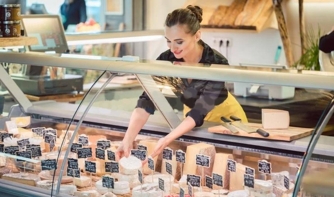 Offerte di lavoro a Tirana, Profession Shitese , Nessuna esperienza, Pagamento 30,000  Leke.