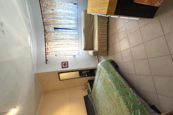 Shtepi ne shitje Apartament ne Durres, 1+1, Mobilimi E mobiluar, Pagesa 63,000  Euro.