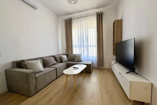 Shtepi me qera Apartament ne Tirane, 1+1, Mobilimi E mobiluar, Pagesa 40,000  Leke.