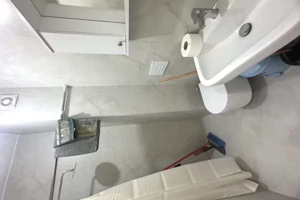 Shtepi me qera Apartament ne Tirane, 1+1, Mobilimi E mobiluar, Pagesa 400  Euro.