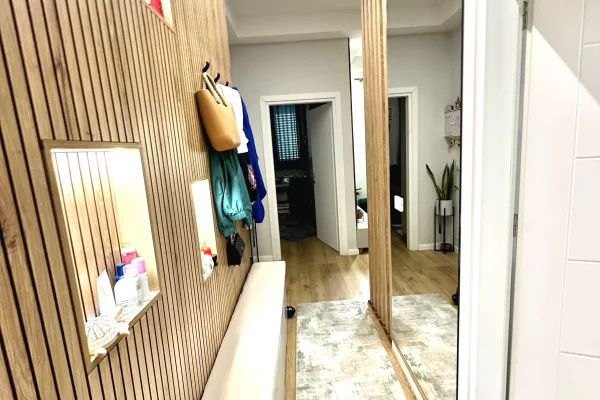 Shtepi me qera Apartament ne Tirane, 2+1, Mobilimi E mobiluar, Pagesa 60,000  Leke.