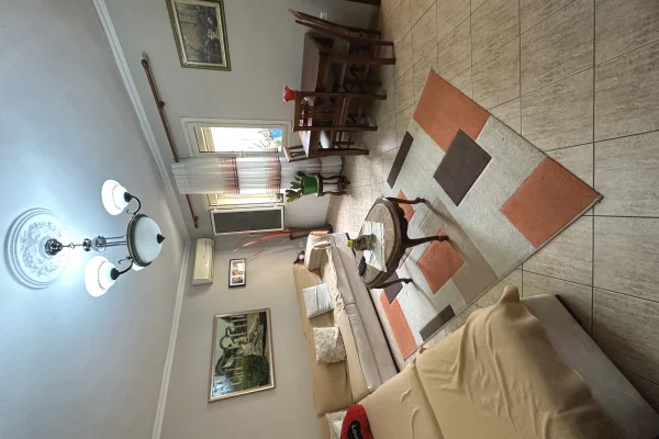 Shtepi ne shitje 2+1 ne Tirane - 199,000 Euro