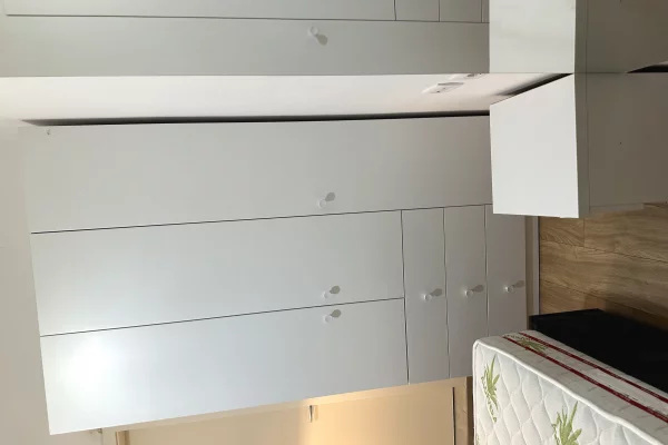 Shtepi me qera Apartament ne Tirane, 1+1, Mobilimi E mobiluar, Pagesa 35,000  Leke.
