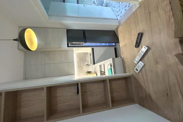 Shtepi ne shitje Apartament ne Tirane, Garsoniere, Mobilimi E mobiluar, Pagesa 64,000  Euro.