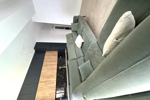 Shtepi ne shitje Apartament ne Tirane, 2+1, Mobilimi E mobiluar, Pagesa 159,000  Euro.