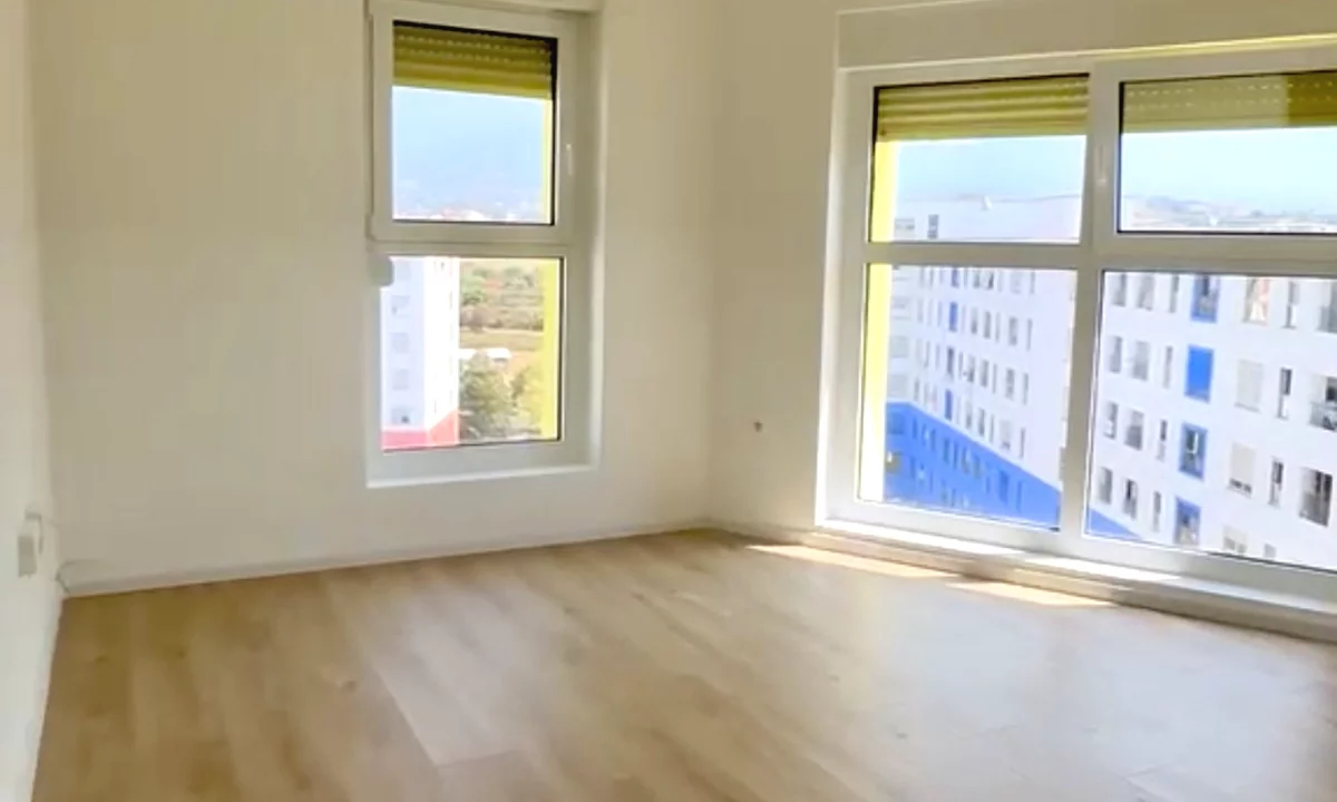 Shtepi ne shitje Apartament ne Tirane, 2+1, Mobilimi Bosh, pa mobiluar, Pagesa 123,000  Euro.