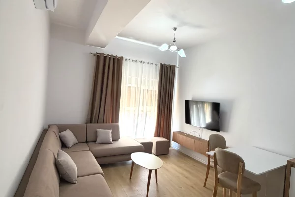 Shtepi me qera Apartament ne Tirane, 1+1, Mobilimi E mobiluar, Pagesa 45,000  Leke.