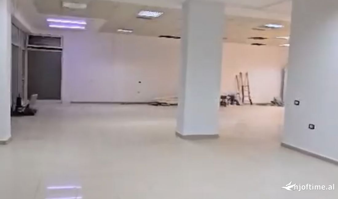 Jepet me qira ambient biznesi sip 275 m2