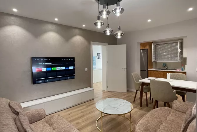 Shtepi me qera Apartament ne Tirane, 2+1, Mobilimi E mobiluar, Pagesa 850  Euro.