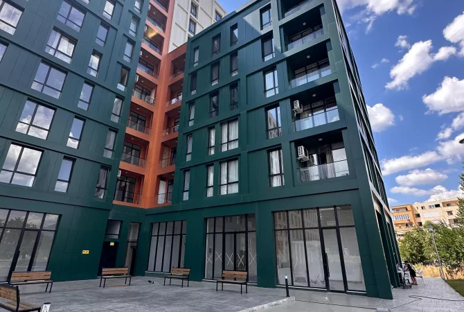 Appartamento in vendita a Tirana 1+1, Vuoto