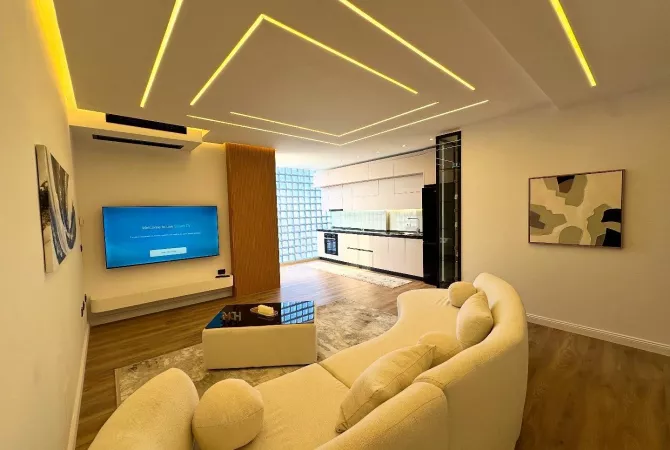 Shitet apartament 2+1+2